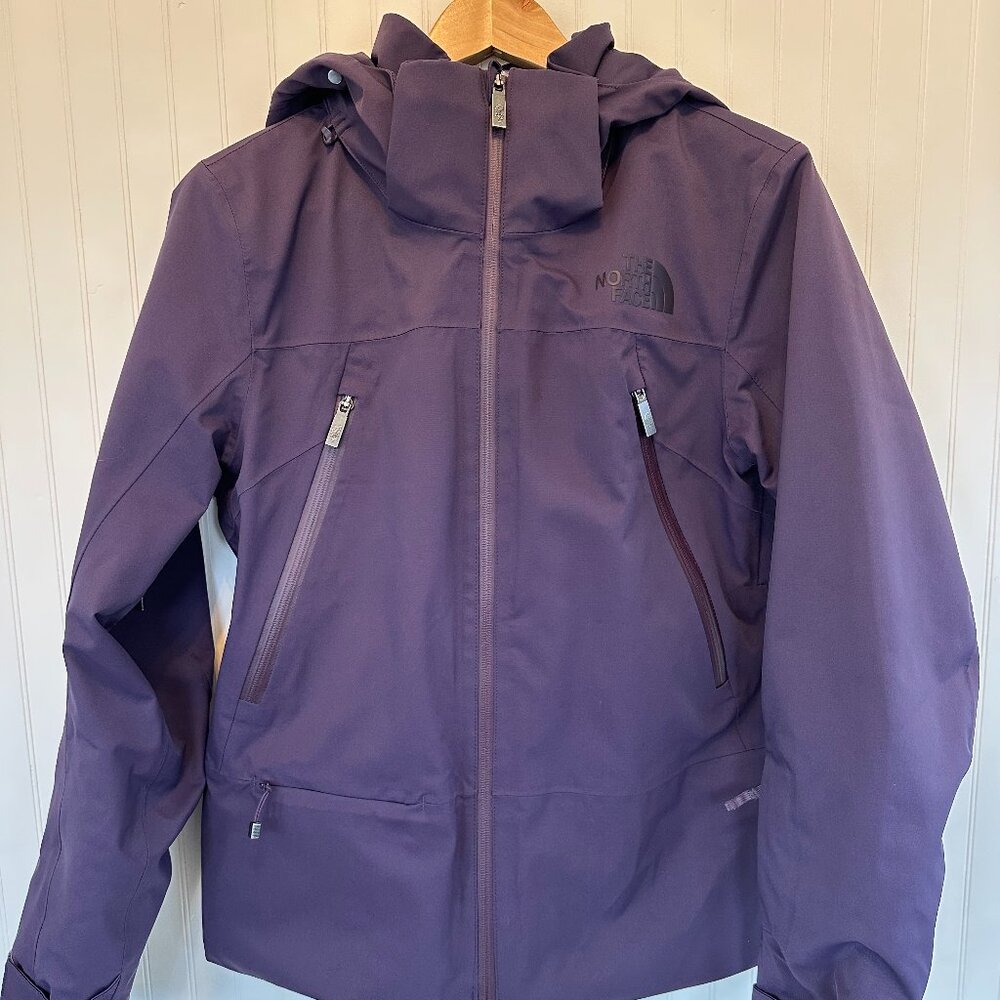 Women's North Face ski jacket, size M